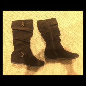 Suede ladies boots